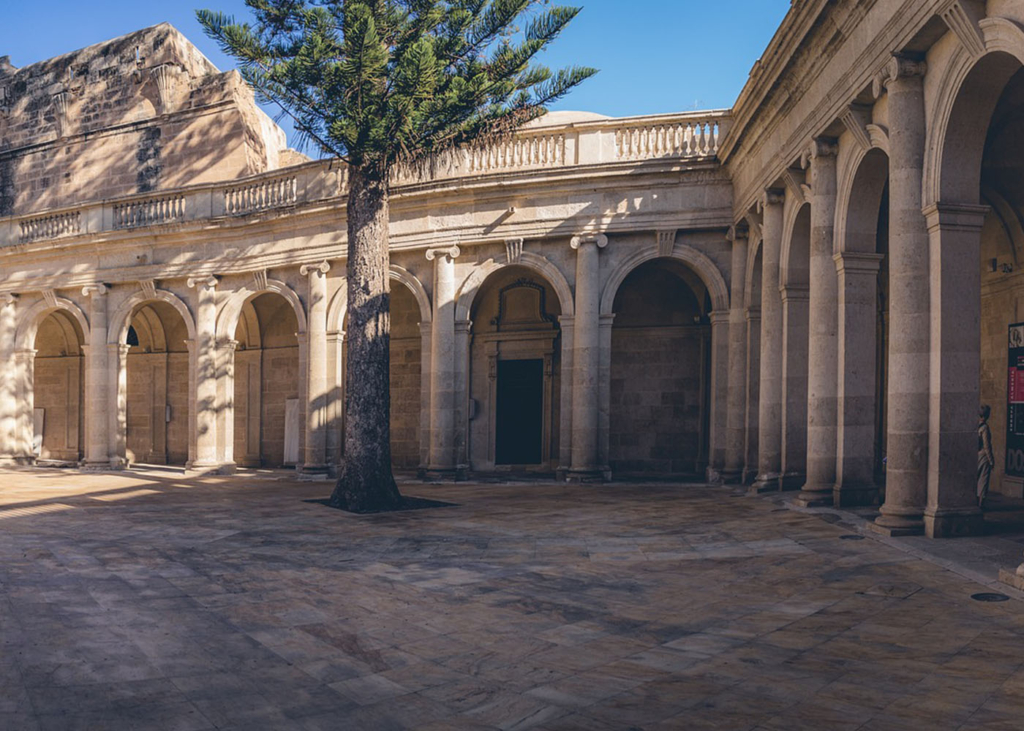 Kathedrale-almeria-andalusien-entdecken