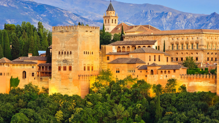 Alhambra-granada-andalusien-entdecken